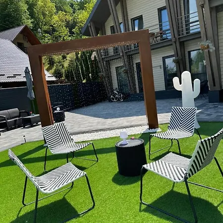 Guest house Sandal 4*