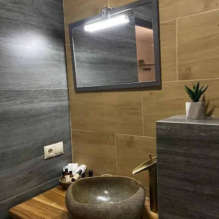 Guest house Sandal Shaian